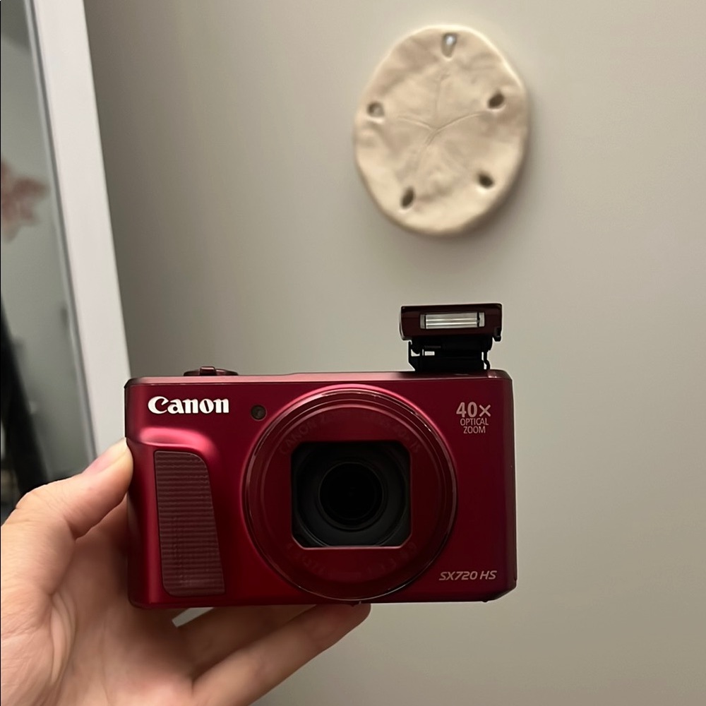 Canon SX720 HS Red Digital Camera